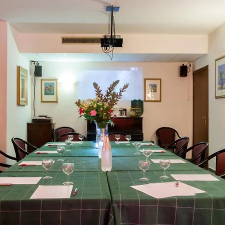 Hotel Le Rocce 3*